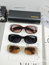 超奇跡の入荷☆ バレンシアガ 激安偽物 2026SS サングラス3色