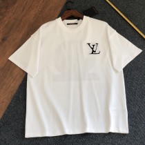超奇跡の入荷☆  ルイヴィトン 偽物通販 2026SS 刺繍ロゴ刺繍半袖Tシャツ