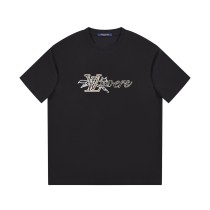累積売上総額第１位！ ルイヴィトン コピー 2026SS 刺繍ラウンドネック半袖Tシャツ
