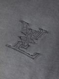 入手困難 ルイヴィトン n級品 2026SS 刺繍水で洗う旧丸首半袖Tシャツ
