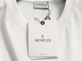 【限定】 モンクレール スーパーコピー の2026SS アルファベットロゴ刺繍半袖Tシャツ