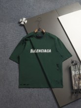 入手困難 バレンシアガ コピーおすすめ の2026SS プリントの破れ半袖Tシャツ