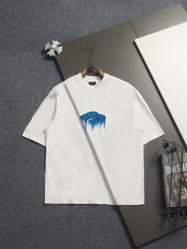 【限定】バレンシアガ コピーおすすめ の2026SS メンズとレディース半袖Tシャツ
