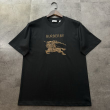 一目惚れ♪ バーバリー コピー の2026SS 軍馬刺繍半袖Tシャツ
