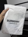 高品質 バーバリー 激安偽物 の2026SS クラシック刺繍ブルー戦馬プリントTシャツ