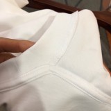 超話題! バーバリー 激安偽物 の2026SS 刺繍ロゴラウンドネック半袖Tシャツ