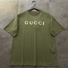 累積売上総額第１位！グッチ 偽物通販 の2026SS 刺繍半袖Tシャツ