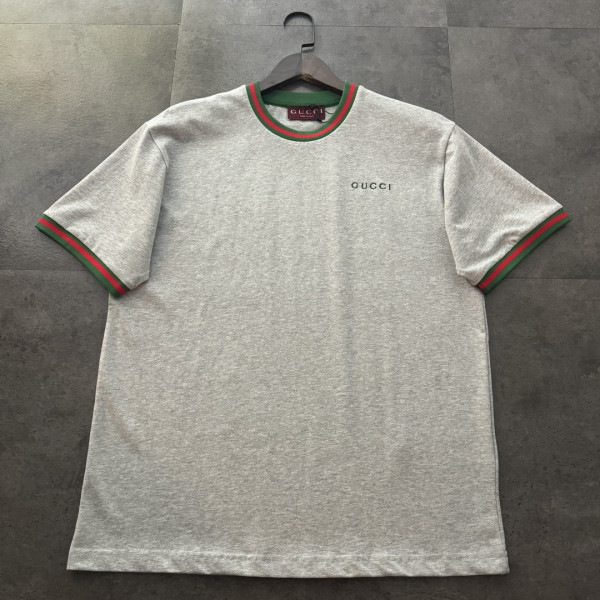 超奇跡の入荷☆ グッチ 激安偽物 の2026SS 刺繍半袖Tシャツ