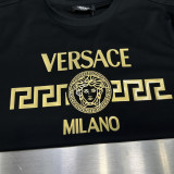 入手困難 ヴェルサーチ 偽物通販 2026SSゴールドプリントクルーネック半袖Tシャツ