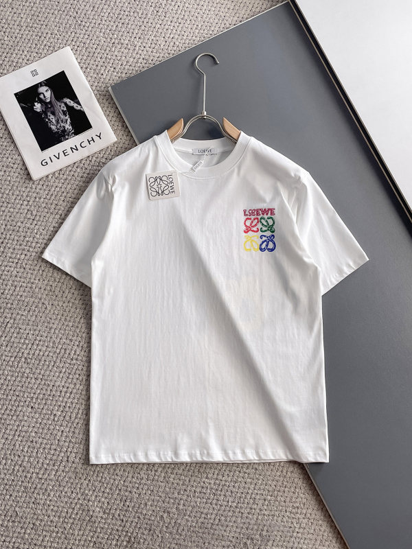 一目惚れ♪ ロエベ  コピー の2026SS夏の新半袖Tシャツ