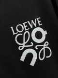 入手困難 ロエベ  スーパーコピー の2026SS夏のスタイリッシュなカジュアルスーツ
