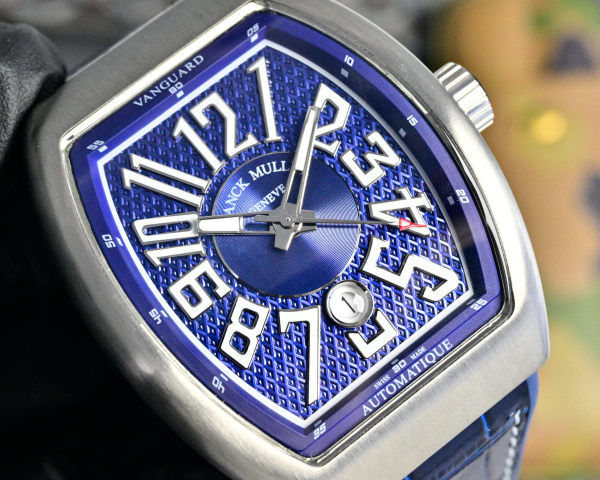 超奇跡の入荷☆ フランクミュラー-FranckMuller コピーおすすめ の高級腕時計ブランド メンズ腕時計