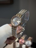 入手困難 オメガ 偽物通販 の2026SS OMEGA レディース腕時計4色