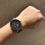 追跡付 Louis Vuittonルイヴィトン コピーおすすめ 40mm メンズ 時計