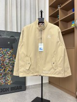 ★超人気 バーバリー コピーおすすめ の2026SS スタンドカラーのポンチョジャケットを両面に着て