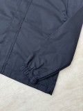 入手困難 グッチ 偽物通販 の2026SS 定番のリボンキャップ防風ジャケット