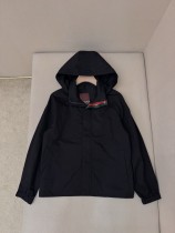 大人気 グッチ n級品 の2026SS 定番のリボンキャップ防風ジャケット