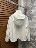 高品質 グッチ コピー の2026SS 定番のリボンキャップ防風ジャケット