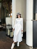 累積売上総額第１位！ ロエベ n級品 の2026SS ワンピース2色