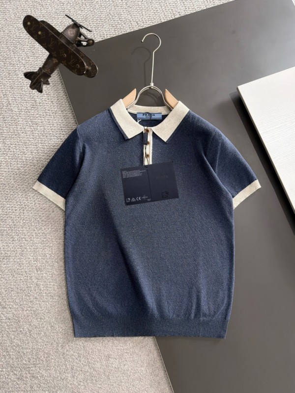 【話題商品！】 プラダ 激安偽物 の2026SSメンズ半袖Tシャツ