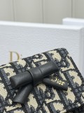 日本未入荷 ディオール コピーおすすめ 2026SS レディース 短財布