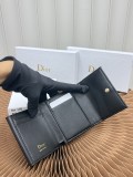 日本未入荷 ディオール コピーおすすめ 2026SS レディース 短財布