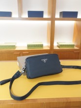 日本未入荷 プラダ 激安偽物 2026SS メンズ ショルダーバック