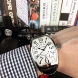 大人気新品フランクミュラー 時計 コピー メンズ 自動巻き 3色