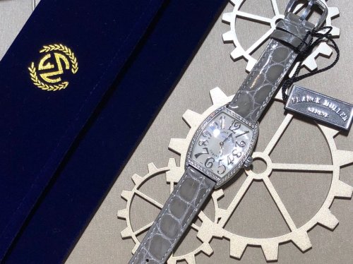 高級人気新品フランクミュラー 時計 スーパーコピー レディース クオーツ
