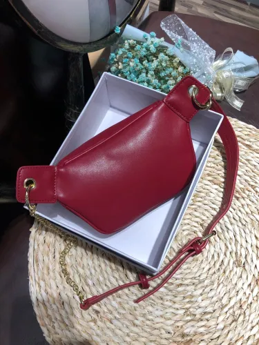 2019秋冬大人気ジバンシー(GIVENCHY)☆レディースウエストポーチコピー☆絶品定番商品!今から活躍!絶賛発売中！♪♪