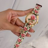大人気新品グッチ 時計 コピー レディース クオーツ3色