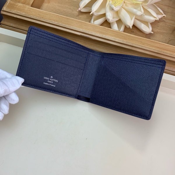 2019人気定番商品Louis Vuitton メンズ☆ルイヴィトン財布コピー どんなアイテムとも相性がいい!絶賛発売中!! 商品番号: lv-2042