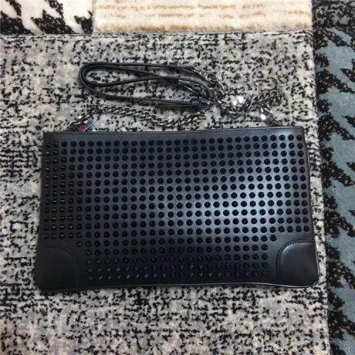 クリスチャンルブタンバッグコピー 大人気2020新品 Christian Louboutin レディース ショルダーバッグ