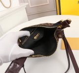 フェンディバッグコピー 2021新品注目度NO.1 FENDI レディース ショルダーバッグ