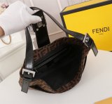 フェンディバッグコピー 2021新品注目度NO.1 FENDI レディース ハンドバッグ