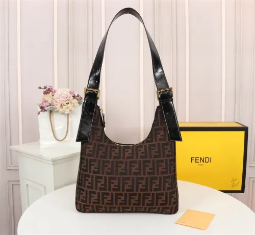 フェンディバッグコピー 定番人気2021新品 FENDI レディース ハンドバッグ