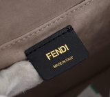 フェンディバッグコピー 2021新品注目度NO.1 FENDI レディース ハンドバッグ