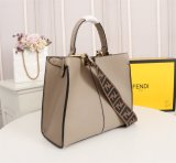 フェンディバッグコピー 定番人気2021新品 FENDI レディース トートバッグ