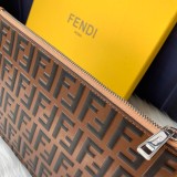 フェンディバッグコピー 定番人気2021新品 FENDI 男女兼用 セカンドバッグ