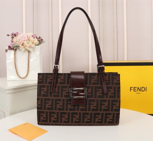 フェンディバッグコピー 大人気2021新品 FENDI レディース ハンドバッグ