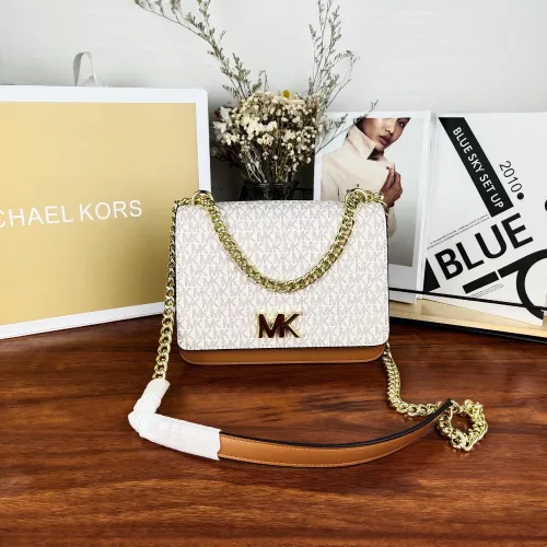 マイケル コースバッグコピー 2021新品注目度NO.1 Michael Kors レディース ショルダーバッグ