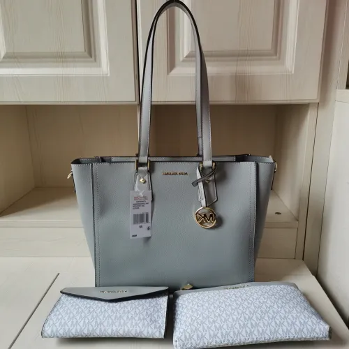 マイケル コースバッグコピー 2021新品注目度NO.1 Michael Kors レディース トートバッグ