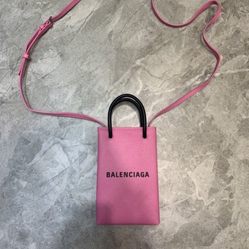 高品質 バレンシアガバッグコピー 2021新品注目度NO.1 BALENCIAGA 男女兼用 ショルダーバッグ