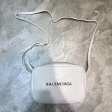 高品質 バレンシアガバッグコピー 定番人気2021新品 BALENCIAGA 男女兼用 ショルダーバッグ