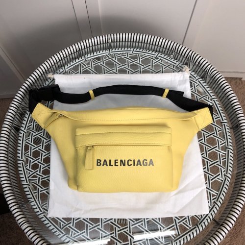 高品質 バレンシアガバッグコピー 大人気2021新品 BALENCIAGA 男女兼用 ウエストポーチ
