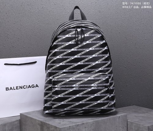 バレンシアガバッグコピー 定番人気2021新品 BALENCIAGA メンズ バックパック