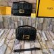 フェンディバッグコピー 2021新品注目度NO.1 FENDI レディース ショルダーバッグ