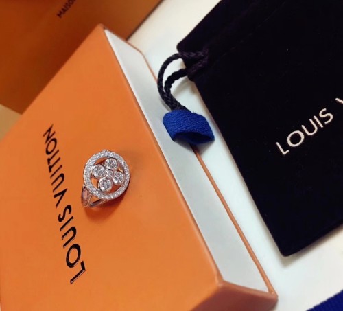 ルイヴィトン指輪コピー 定番人気2021新品 Louis Vuitton レディース 指輪925シルバー