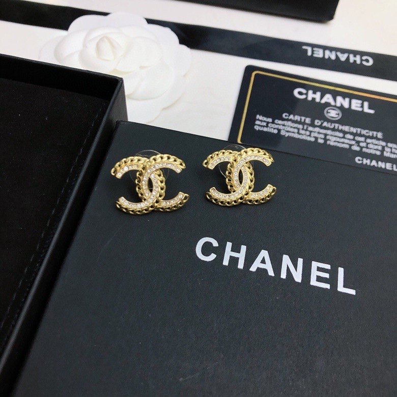 格安saleスタート 大人可愛い 手元に在庫有り シャネル ピアス Chanel ピアス ピアス Www Mb2raceway Com