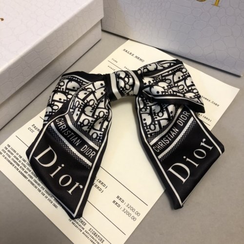ディオールヘアピンコピー 定番人気2021新品 Dior レディース ヘアピン 2色